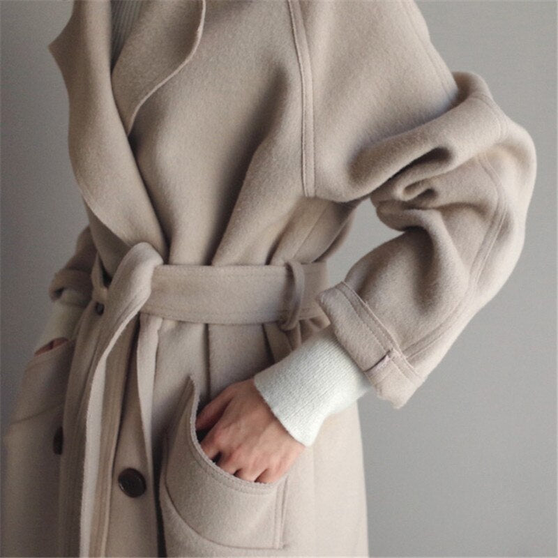 LYRA | Uld trenchcoat