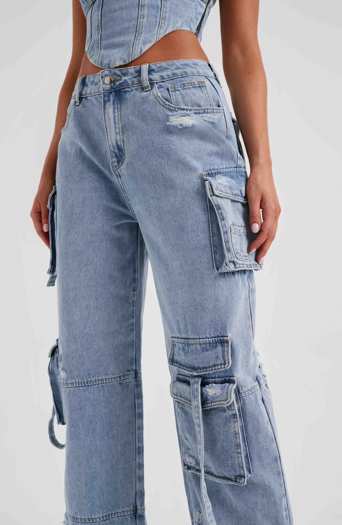 Lisbeth | Sæt med denimkorset og cargo-bukser